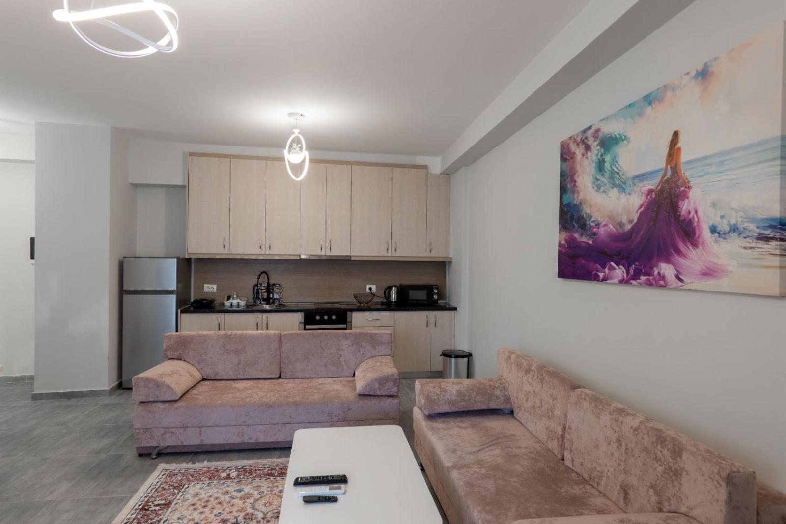 Esel Apartments Sarandë Buitenkant foto