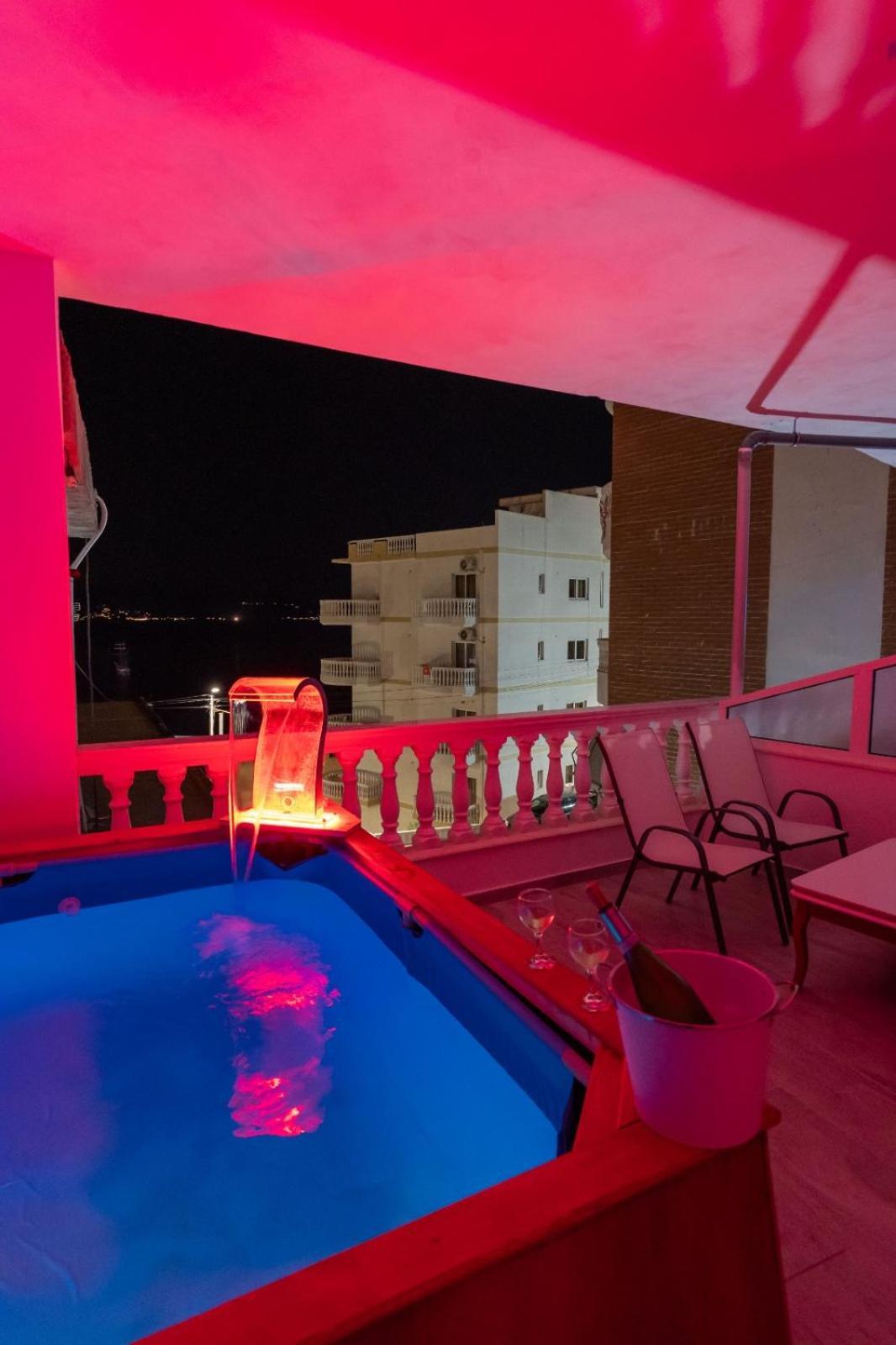 Esel Apartments Sarandë Buitenkant foto