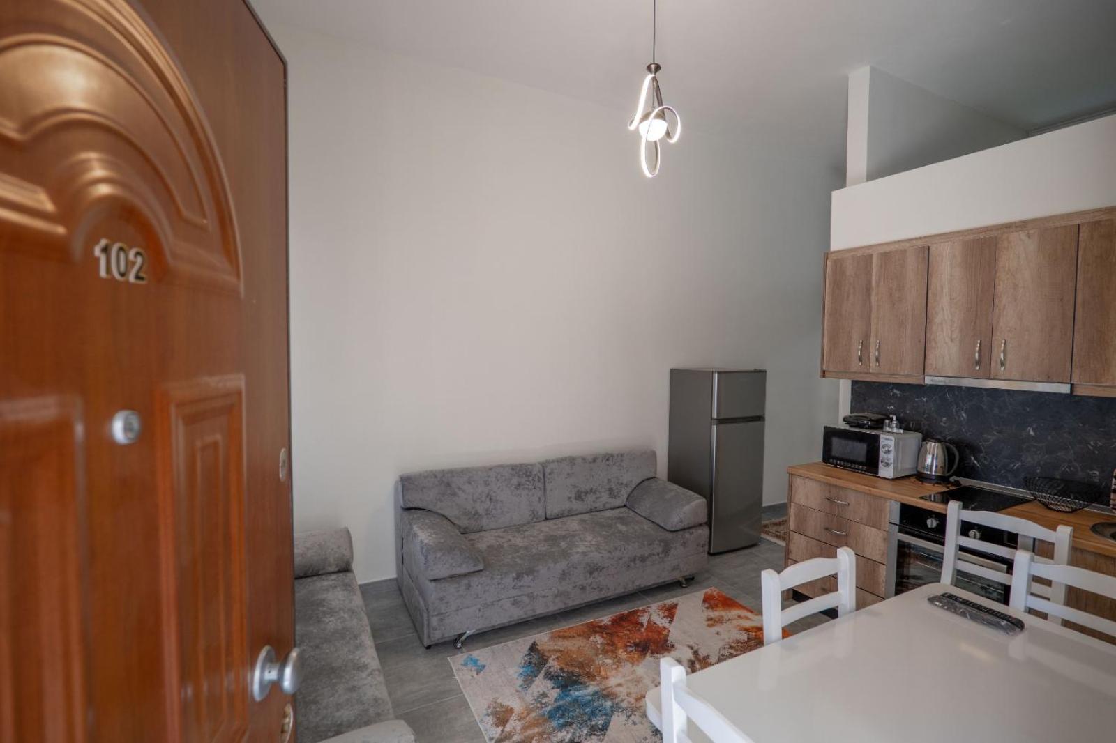 Esel Apartments Sarandë Buitenkant foto