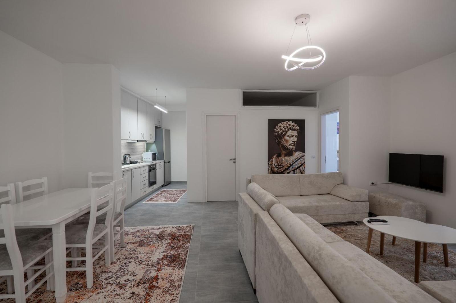 Esel Apartments Sarandë Buitenkant foto